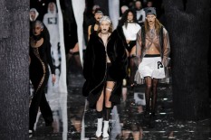 Rihanna Jadi Wanita Musikus Terkaya di Dunia