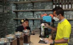 Kafe Ucok Baba Dipalak Preman, Begini Kronologinya