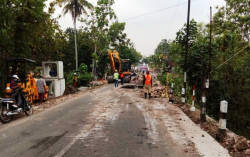 Jalur di Perbatasan Semin-Sukoharjo Mulai Diperbaiki