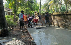 Program Padat Karya di Kurahan II, Mudahkan Mobilitas Petani 