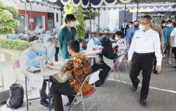 1.200 Mahasiswa dan Warga Sekitar Kampus Alma Ata Divaksin