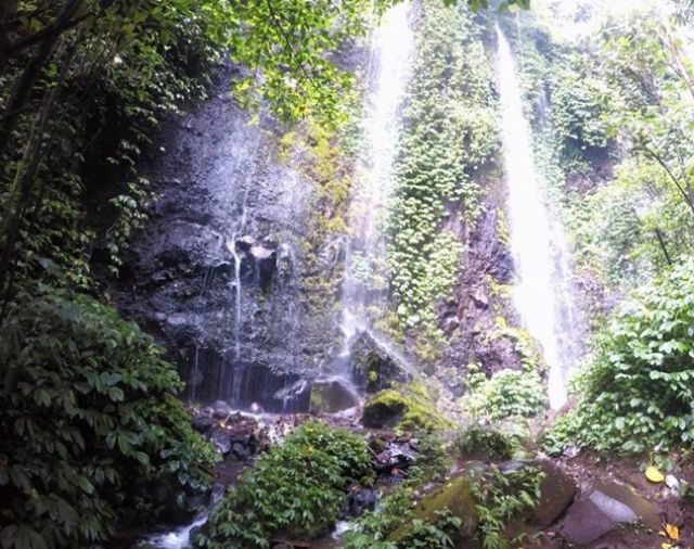 10 Air Terjun Indah Tersembunyi di Pulau Jawa, Beberapa Ada di Jogja
