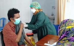 ODGJ di Bantul Mulai Divaksin Pakai Sinopharm