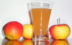 Sering Sembelit? Coba Minum Jus Buah Ini