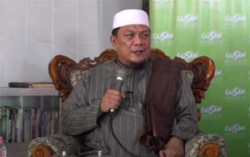 Ustaz Yahya Waloni Jadi Tersangka Ujaran Kebencian & Penodaan Agama