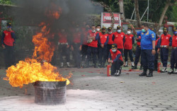 Antisipasi Kebakaran, Rutan Pajangan Gelar Simulasi Penanganan Bencana