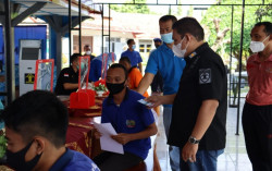 Kakanwil Kemenkumham DIY Pantau Vaksinasi Dosis 2 WBP di Wonosari