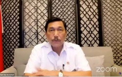 Luhut Ingatkan Bahaya Euforia Masyarakat yang Tidak Disertai Prokes