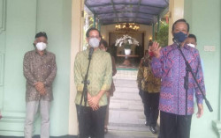 Nadiem Temui Sultan Bahas PTM di DIY, Ini yang Dibicarakan