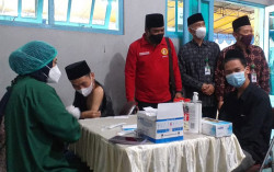 Binda DIY Sisir Santri yang Belum Divaksin