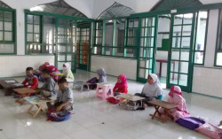 Pembuatan dan Implementasi Sistem Informasi Manajemen TKA-TPA Al-Iman Kalibayem