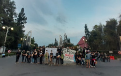 Dua Tahun Reformasi Dikorupsi, Forum Aksi UGM Heningkan Cipta