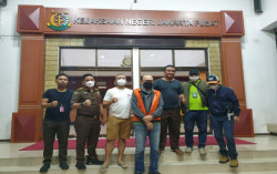 Buronan Pembobolan Bank Mandiri Rp120 Miliar Ditangkap7