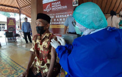 Petakan Warga Belum Tervaksin, Survei Tingkat RT Digulirkan