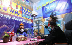 Terkejut Didatangi Ganjar, Crew Radio Kenambai Umbai: Tidak Menyangka