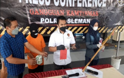 Anak Disabilitas di Sleman Disiksa & Diborgol di Depan Tiang Tiap Malam