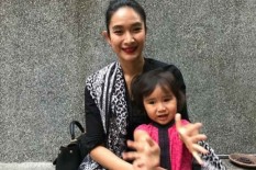 Happy Salma Sesenggukan Menangisi Kepergian Gunawan Maryanto "Cindhil"