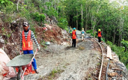 Akses Jalan ke Pantai Grigak Mulai Dibangun