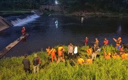 Bocah 10 Tahun Hilang di Sungai Opak