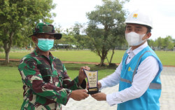 PLN UP3 Purwokerto Gandeng Batalyon Infanteri 405/Surya Kusuma Tingkatkan Keandalan Jaringan