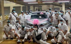 Bye Bye Honda Jazz, Ini Potret Para Pekerja Bersama Unit Terakhir