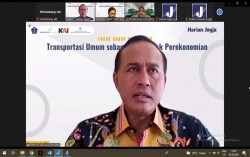 Transportasi Umum Dukung Pergerakan Ekonomi