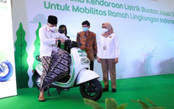 Jateng Dorong Penggunaan Bus Listrik