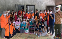 Peduli Lingkungan, Green Campus Community UAD Beri Pelatihan ke Warga Semanu