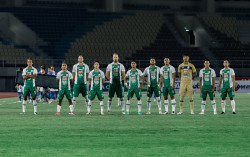 Tak Bisa Pulangkan Tim, Direksi PT PSS Minta Maaf