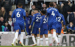 Liverpool & Manchester City Terpeleset, Chelsea Tetap di Puncak Klasemen