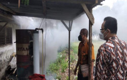 Karang Taruna Gowongan Sukses Kelola Sampah dengan Sistem Insenerasi