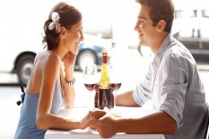 Ladies, Cara Ini Bikin Pria Takut Kehilanganmu