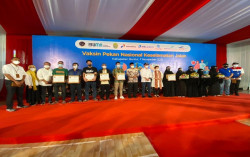 Pertamina Bagikan 500 Paket Sembako saat Vaksinasi Kemenhub di Bantul