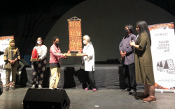 Biennale Jogja XVI Ditutup, Hermanu dan Nunung WS Terima Lifetime Achievement Award