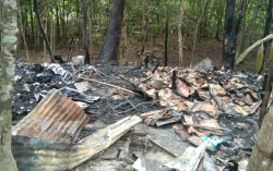Ditinggal Pergi Saat Tungku Menyala, Rumah Terbakar