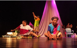 Parade Teater TBY Linimasa #4, Bukan Sekadar Sandiwara   