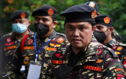 Digaet Banser, Erick Thohir Resmi Jadi Anggota Kehormatan