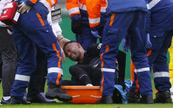 Pergelangan Kaki Terkilir, Neymar Absen Delapan Pekan