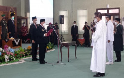 Terluka Akibat Kecelakaan saat Perjalanan, Lurah Sidoharjo Terpilih Tetap Ikuti Pelantikan