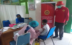 Ratusan Pelajar Ikuti Vaksinasi Dosis Kedua di Puskesmas Gamping II