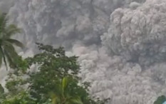 Semeru Masih Bergejolak, Terjadi Gempa Letusan dan Guguran