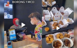 Viral! Crazy Rich TikTok Borong Semua Menu se-McD
