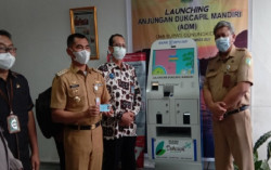 Warga Gunungkidul Bisa Cetak Mandiri KTP-el