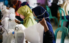 Masker Ganda Disebut Efektif Kurangi Penularan Omicron