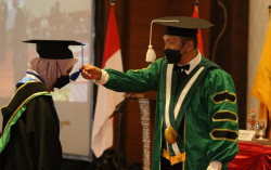 UNU Jogja Luluskan 74 Sarjana 