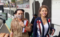 Pilih Kumpul Kebo, Nikita Mirzani Mengaku Punya 4 Teman Lelaki