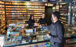 Cukai Naik, Rokok Murah Jadi Pilihan