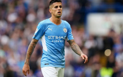 Perampok Lukai Wajah Bek Manchester City Joao Cancelo