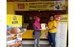 Hujan Emas Roti Ropi