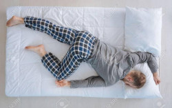 Kenali Efek Tidur Tengkurap untuk Leher, Tulang Belakang, dan Punggung
